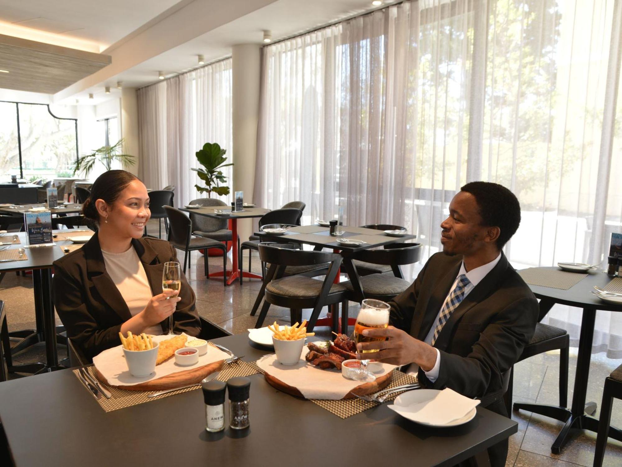 Anew Hotel Green Point Cape Town Bagian luar foto